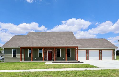 1564 Brooke Park Dr, Circleville, OH, 43113-8845 | Card Image