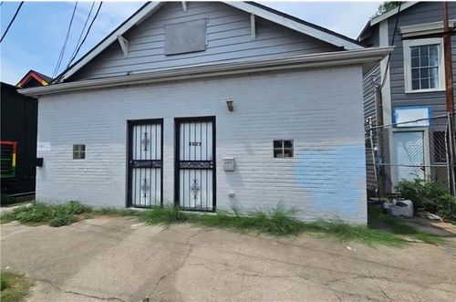 4021 23 Saint Claude Avenue, New Orleans, LA, 70117 | Card Image