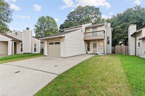 5104 Earlston Ln, Virginia Beach, VA, 23464-6236 | Card Image