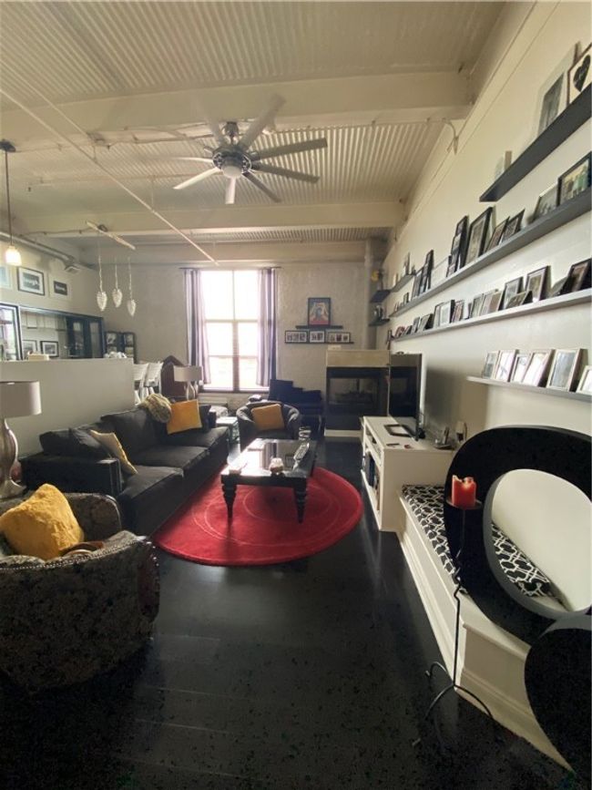 APT-315 - 2250 Mary St, Condo with 2 bedrooms, 2 bathrooms and null parking in Pittsburgh PA | Image 6