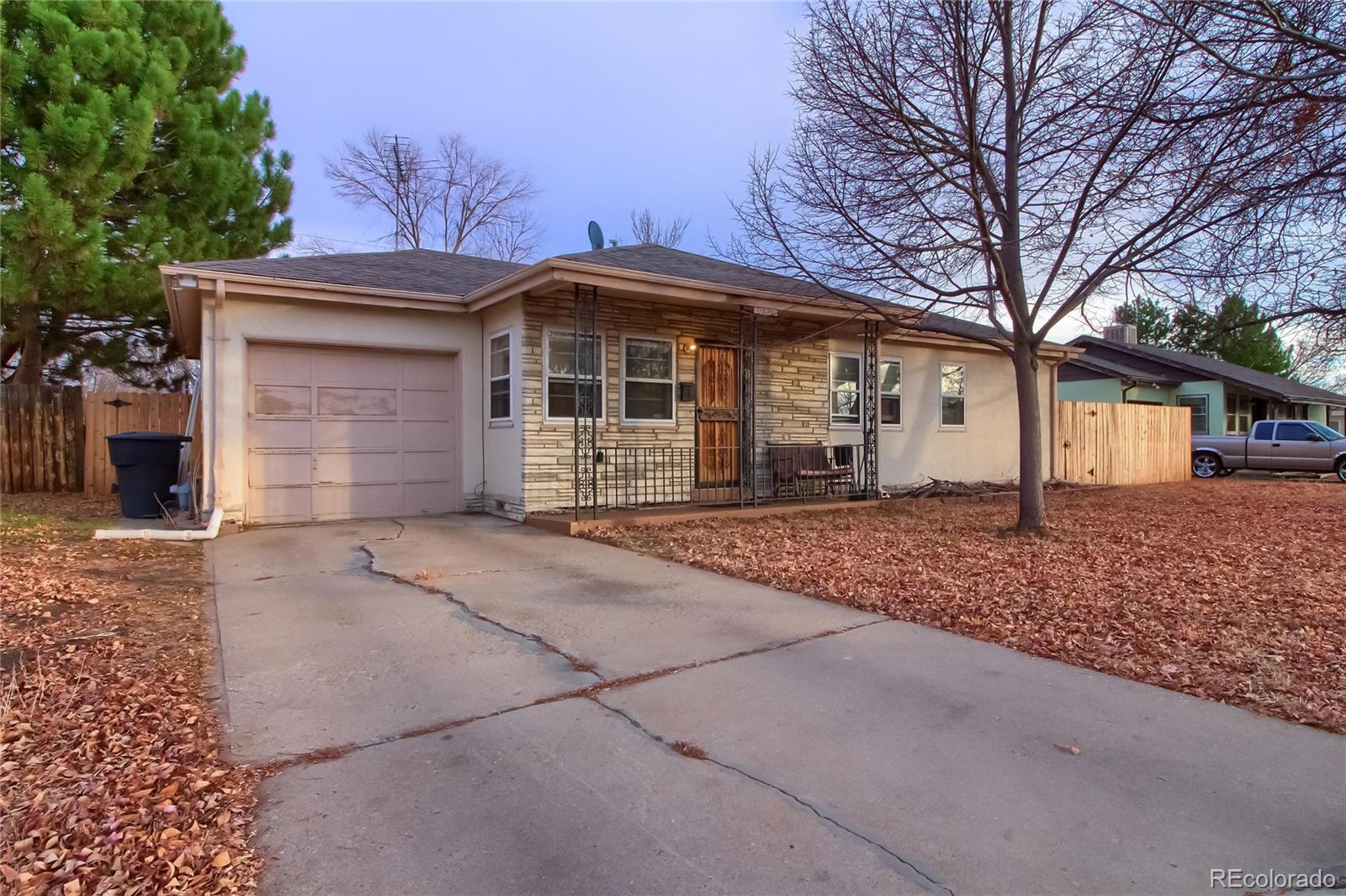1634 S Newton Street, Sold in Denver Zoocasa