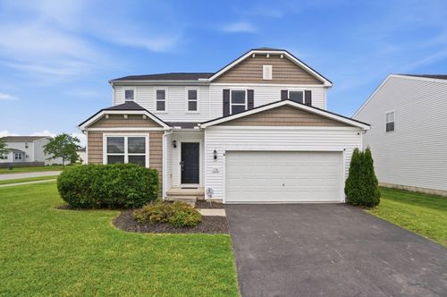 136 Halcyon Dr, Etna, OH, 43062-2501 | Card Image