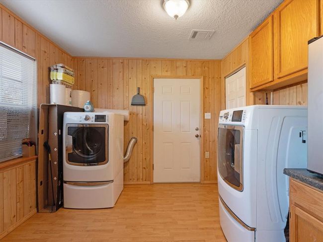 Inside laundry with built-ins | Image 25