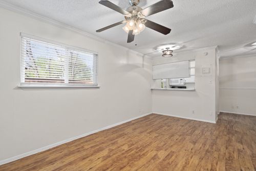 apt-203-4103 Speedway, Austin, TX, 78751-4641 | Card Image