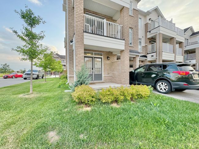 39 - 113 Hartley Ave, Condo with 3 bedrooms, 3 bathrooms and 1 parking in Paris ON | Image 4