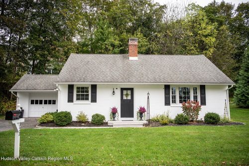 323 Hillside Ave, Hurley, NY, 12443-5609 | Card Image