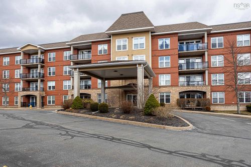 209-347 Portland Hills Dr, Dartmouth, NS, B2W0A7 | Card Image
