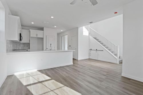 6451 Jacinto Way, Sacramento, CA, 95823-7436 | Card Image