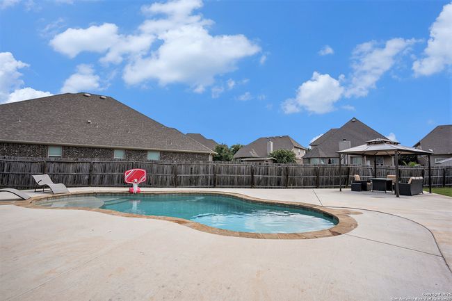 420 Bee Caves Cv, House other with 5 bedrooms, 3 bathrooms and null parking in Cibolo TX | Image 21
