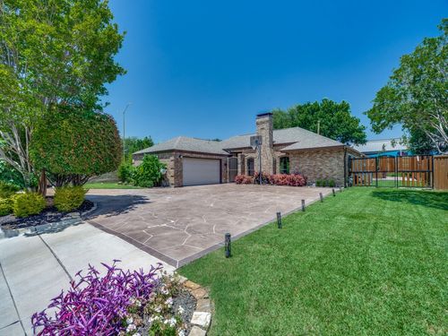 18636 Crownover Ct, Dallas, TX, 75252-2508 | Card Image