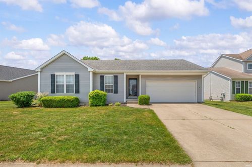 51813 Melwood Ct, South Bend, IN, 46628-9043 | Card Image