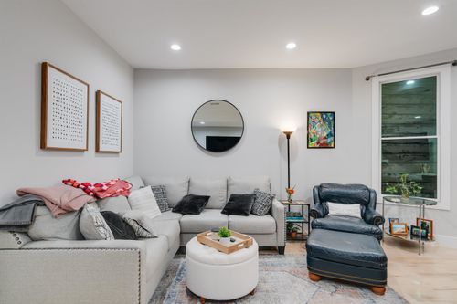 apt-2-287 Webster Ave, Jersey City, NJ, 07307-1260 | Card Image