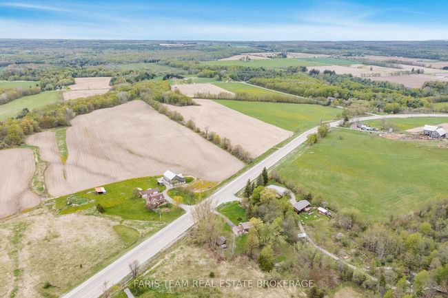 7665 Highway 93, Home with 0 bedrooms, 0 bathrooms and 2 parking in Tiny ON | Image 9