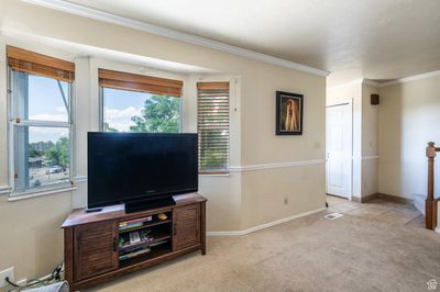 139 W 3300 S, Home with 3 bedrooms, 1 bathrooms and 1 parking in Bountiful UT | Image 3