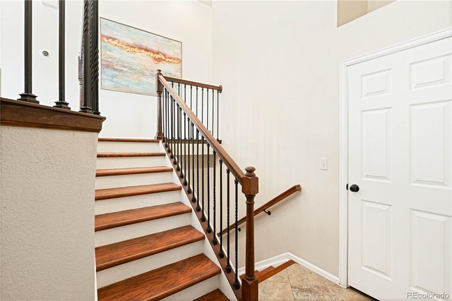 9905 Foxhill Cir, House other with 3 bedrooms, 2 bathrooms and 2 parking in Highlands Ranch CO | Image 4