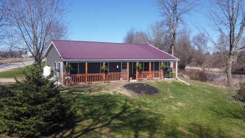 402 Fee Rd, Mooers, NY, 12958-4106 | Card Image