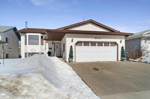8914 104 Ave, Grande Prairie, AB, T8X1H9 | Card Image