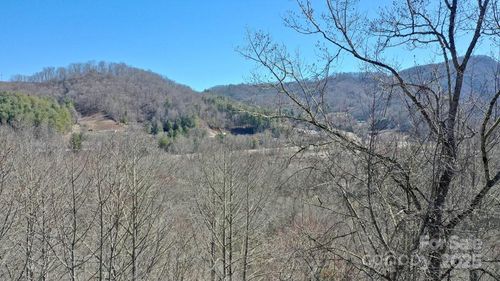 3 Lyle Wilson Rd, Cullowhee, NC, 28723-6624 | Card Image