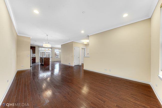 1253 Danforth Ct, Townhouse with 3 bedrooms, 3 bathrooms and 2 parking in Vernon Hills IL | Image 5