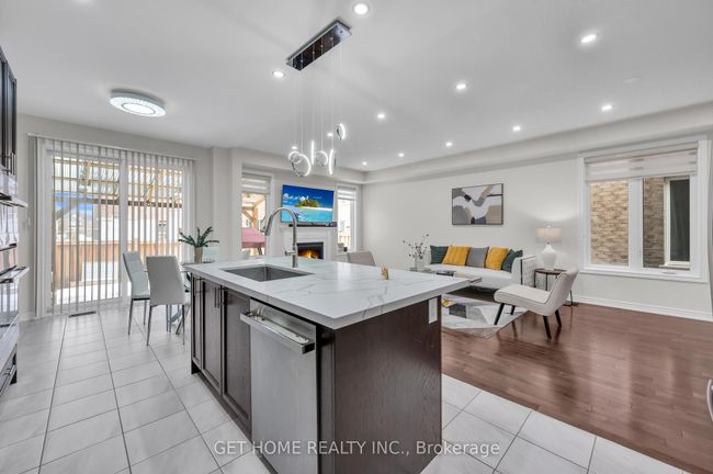 18 Germain Cir, House attached with 5 bedrooms, 4 bathrooms and 1 parking in Brampton ON | Image 27