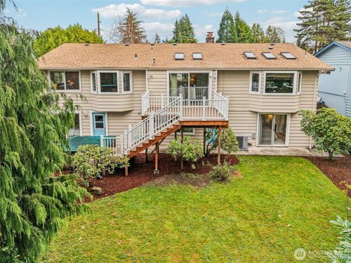 5733 155th Ave Ne, Redmond, WA, 98052-5155 | Card Image