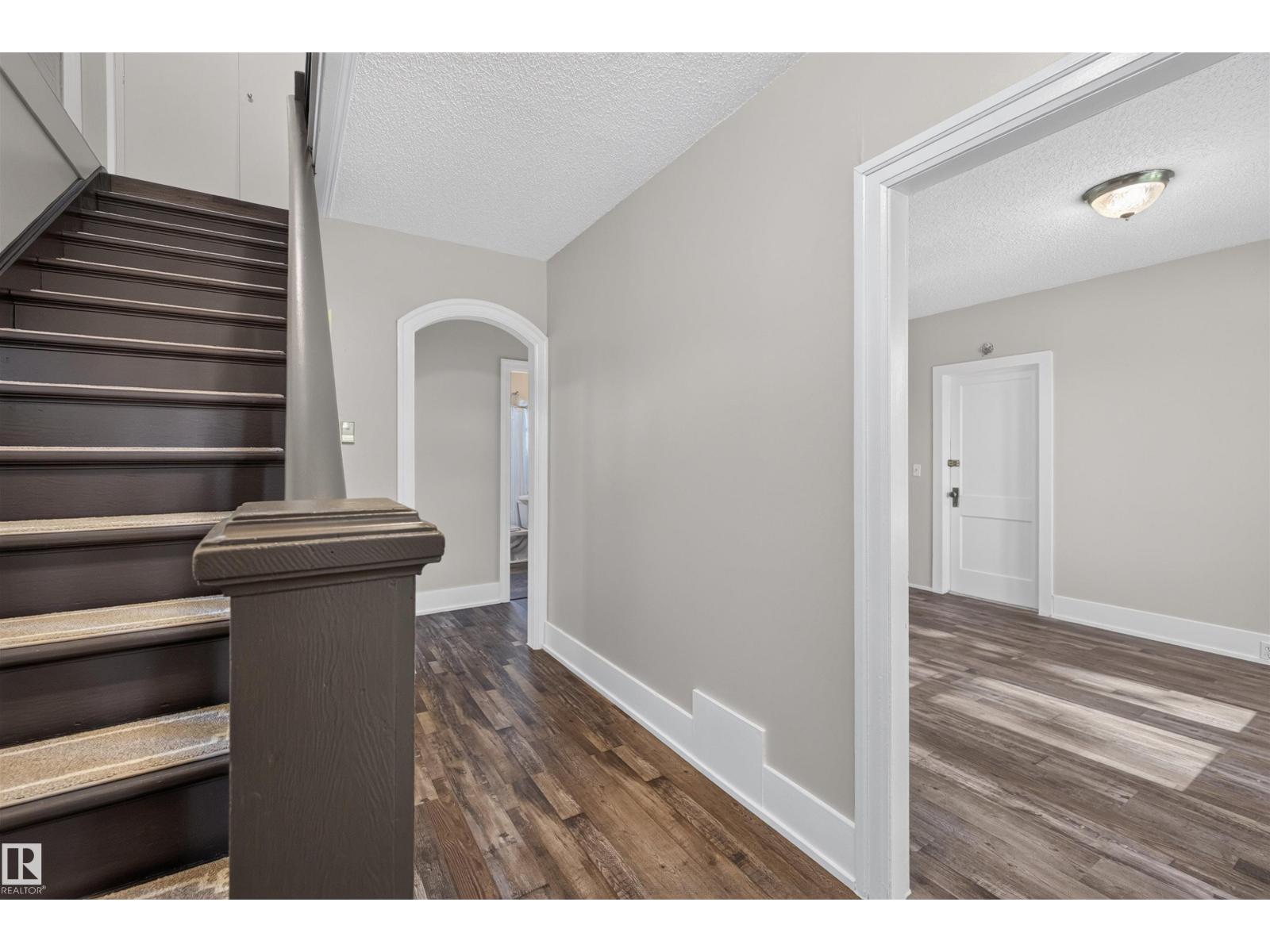 Residential in Vimy 5