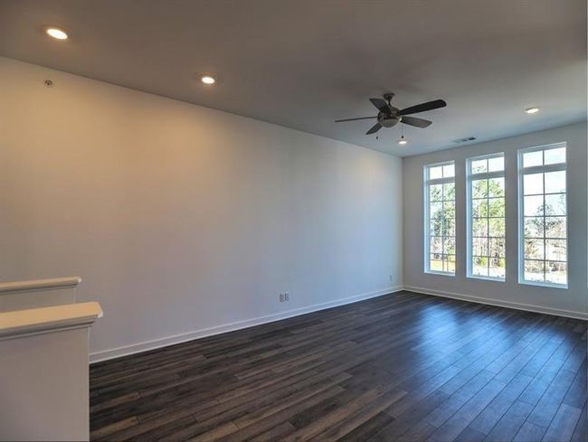155 Devore Rd, Condo with 2 bedrooms, 1 bathrooms and 1 parking in Alpharetta GA | Image 10