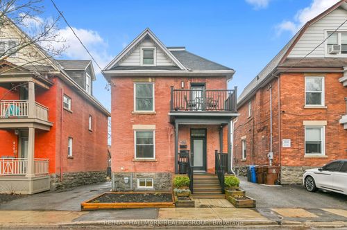 212 Flora St, Ottawa, ON, K1R5R7 | Card Image