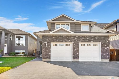 1042 Glacial Shores Common, Saskatoon, SK, S7W0R3 | Card Image