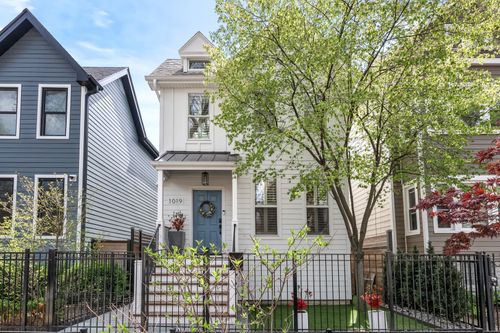 1019 W George St, Chicago, IL, 60657-4311 | Card Image