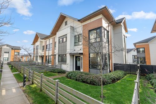 109-15111 Edmund Dr, Surrey, BC, V3S0A5 | Card Image