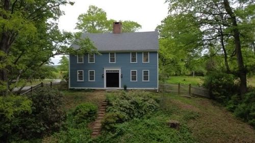 391 Brookfield Rd, Brimfield, MA, 01010-9676 | Card Image
