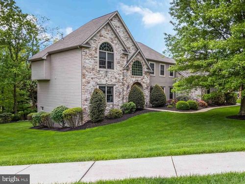 2347 Abbey Ln, HARRISBURG, PA, 17112-6046 | Card Image