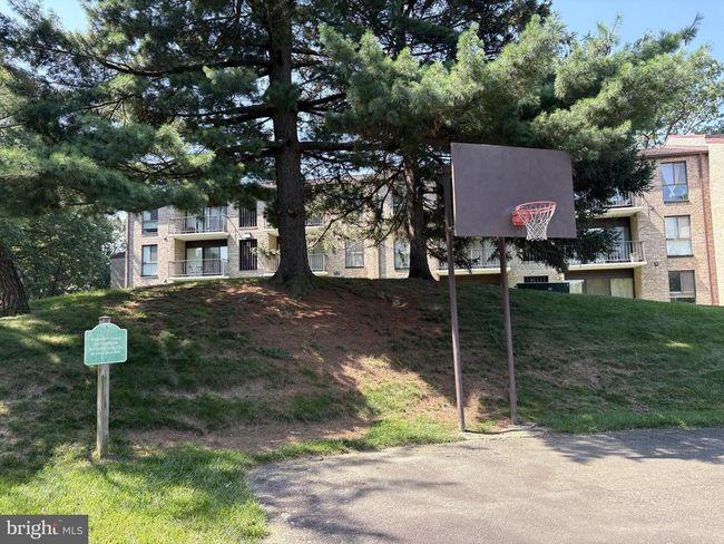 APT-2A - 2038 Royal Fern Ct, Condo with 1 bedrooms, 1 bathrooms and null parking in RESTON VA | Image 36