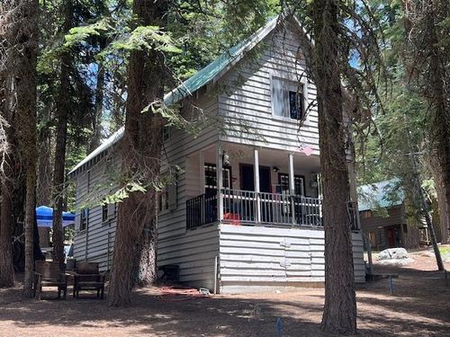 32 Clark Sta, Sierra City, CA, 96125-1013 | Card Image