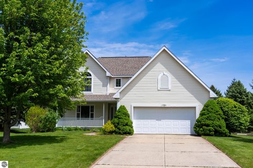 1151 Meadow Dr, Mt Pleasant, MI, 48858-8988 | Card Image