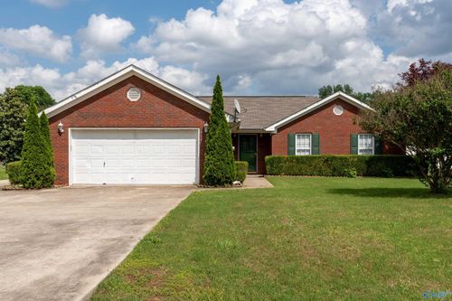14542 Sara Beth Dr, Harvest, AL, 35749-7175 | Card Image