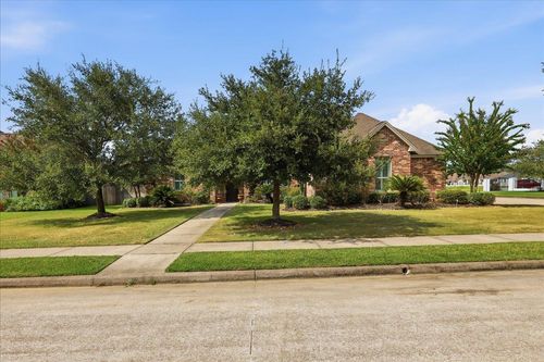 102 Mandavilla Way, Lumberton, TX, 77657-8973 | Card Image