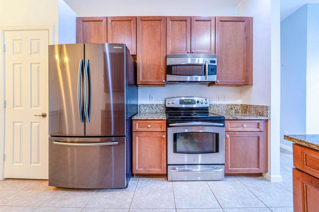 2177 Sw Cape Cod Dr, Condo with 3 bedrooms, 3 bathrooms and null parking in Port St. Lucie FL | Image 13