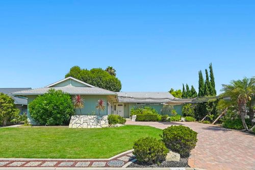 1051 La Reina Dr, San Marcos, CA, 92078-1346 | Card Image