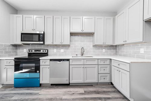 16986 W Hammon, Montgomery, TX, 77316-6723 | Card Image