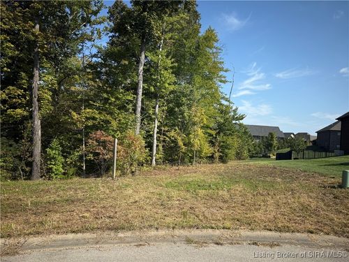 1108 Erica Cir, Sellersburg, IN, 47172-8352 | Card Image