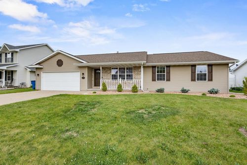 1085 Grassymeadow Lane, MENASHA, WI, 54952 | Card Image