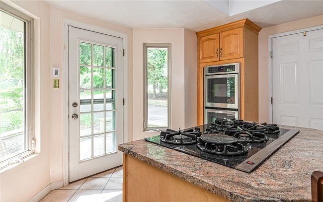116 Parkfel Ave, House other with 2 bedrooms, 2 bathrooms and 2 parking in Mccandless PA | Image 18