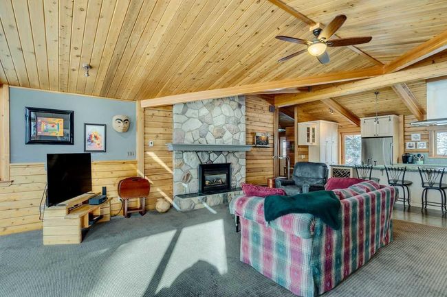 100 Saddle Road, House other with 3 bedrooms, 3 bathrooms and null parking in Bragg Creek AB | Image 16
