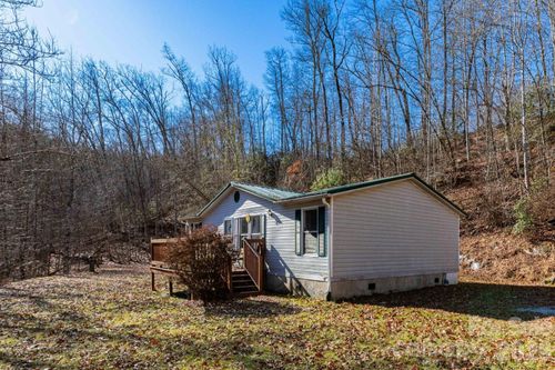 143 Hubert Mccall Dr, Balsam Grove, NC, 28708-0030 | Card Image