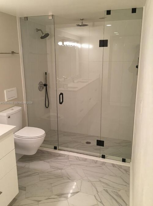 0-10180 W Bay Harbor Dr, Bay Harbor Islands, FL, 33154-1292 | Card Image