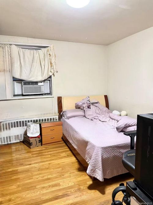 7g-138-70 Elder Ave, Flushing, NY, 11355-6007 | Card Image