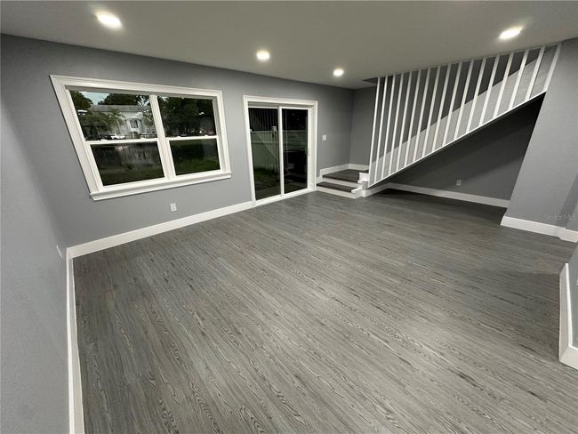 6930 Trout St, Townhouse with 3 bedrooms, 3 bathrooms and null parking in TAMPA FL | Image 7