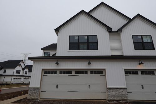 5524 Fawnsbury Ct, Powell, OH, 43065-9964 | Card Image